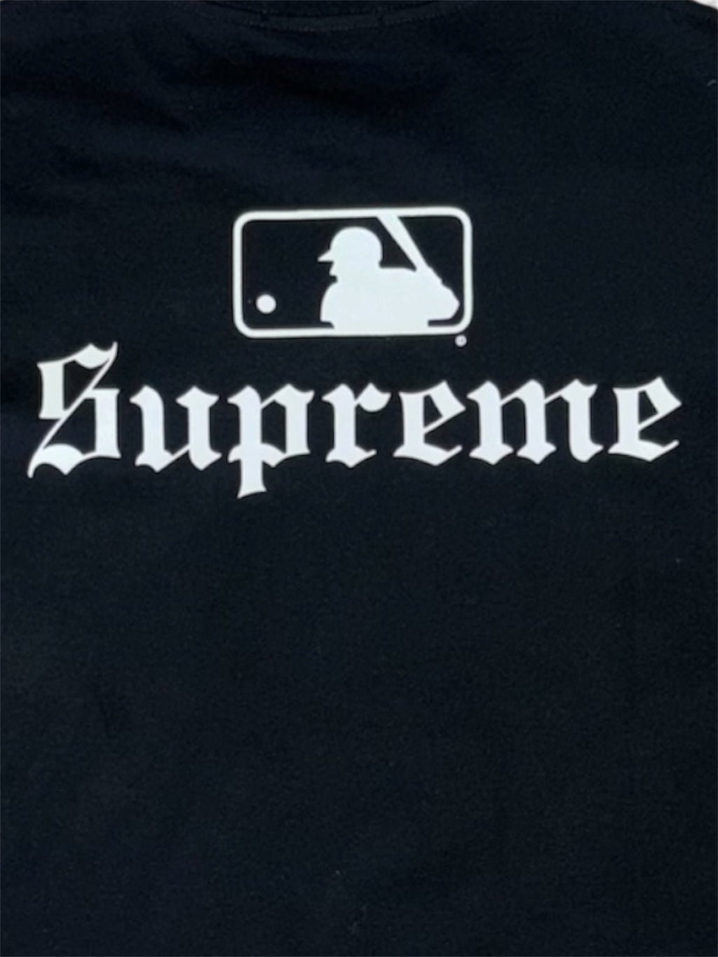 SUPREME - White Sox Tee - Black