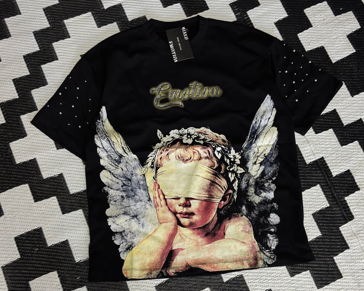 Mixed Emotion Angel Graphic Tee – Black
$80.00
Size XL · 1 unit available